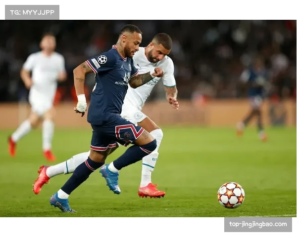 里昂2-0击败尼斯完成各项赛事13连胜，零封次数超越巴黎领跑法甲